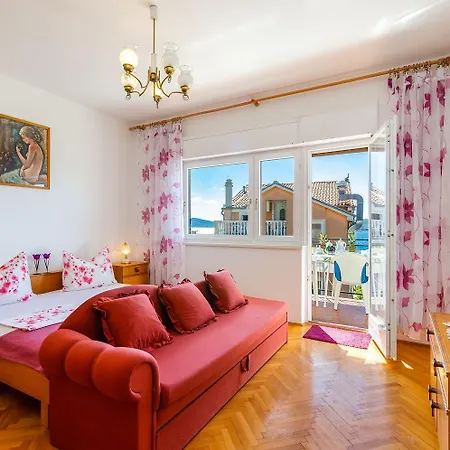 Apartamento Hundefreundliches Nur 450 Meter Zum Mit Traumhaften Meerblick Crikvenica