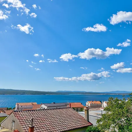 Hundefreundliches Nur 450 Meter Zum Mit Traumhaften Meerblick * Crikvenica